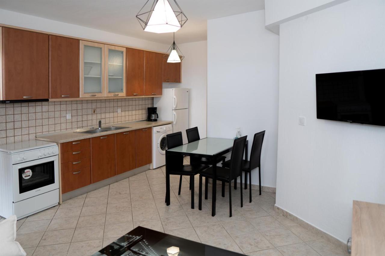 Sea View Apartment Grek Nea 2 Nea Roda Esterno foto
