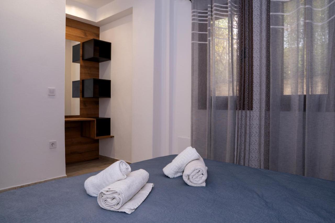 Sea View Apartment Grek Nea 2 Nea Roda Esterno foto